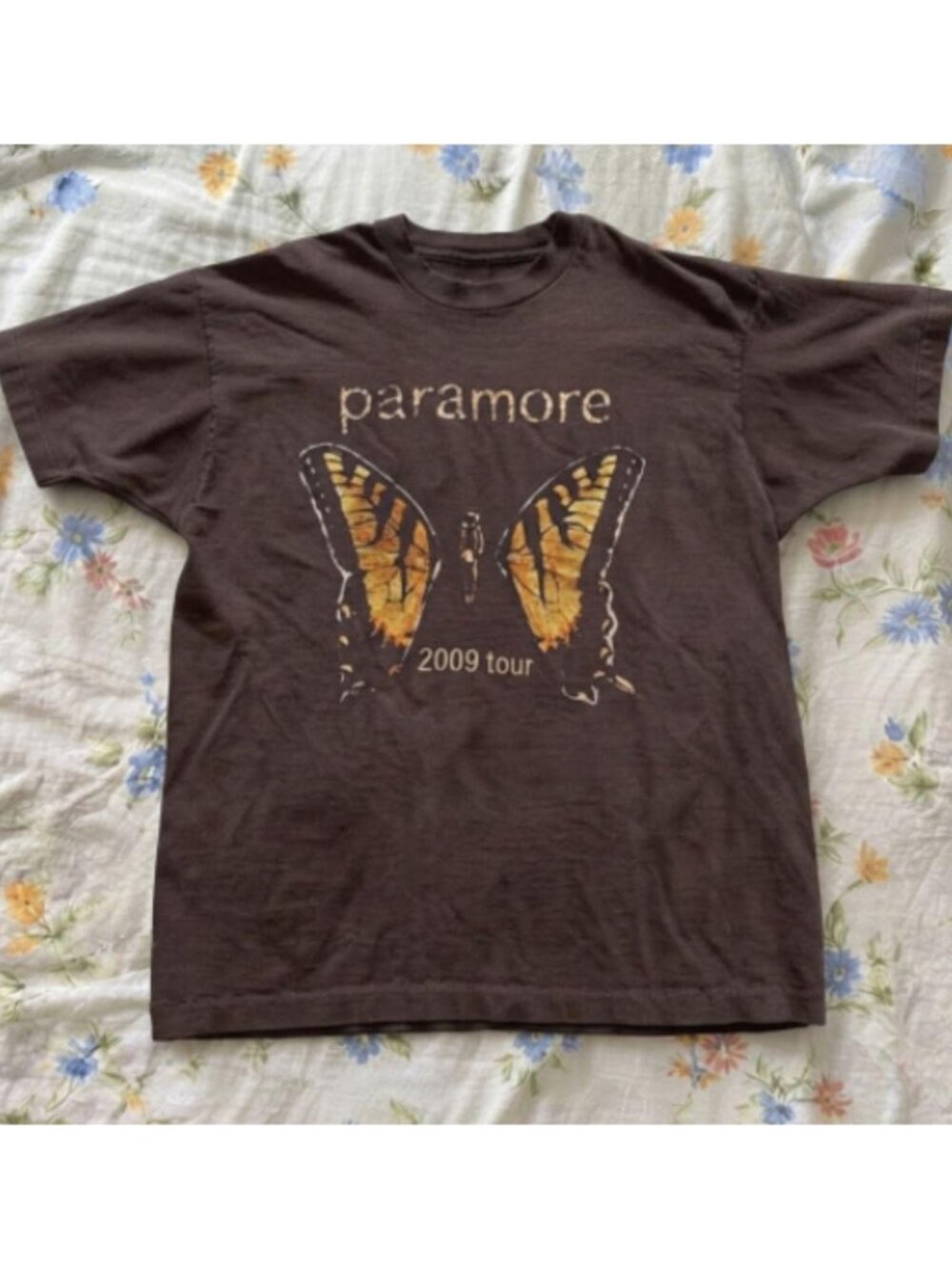 Paramore 2009 Tour Butterfly Brown Graphic Tee unisex